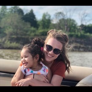 Meet your Posher, Brittany